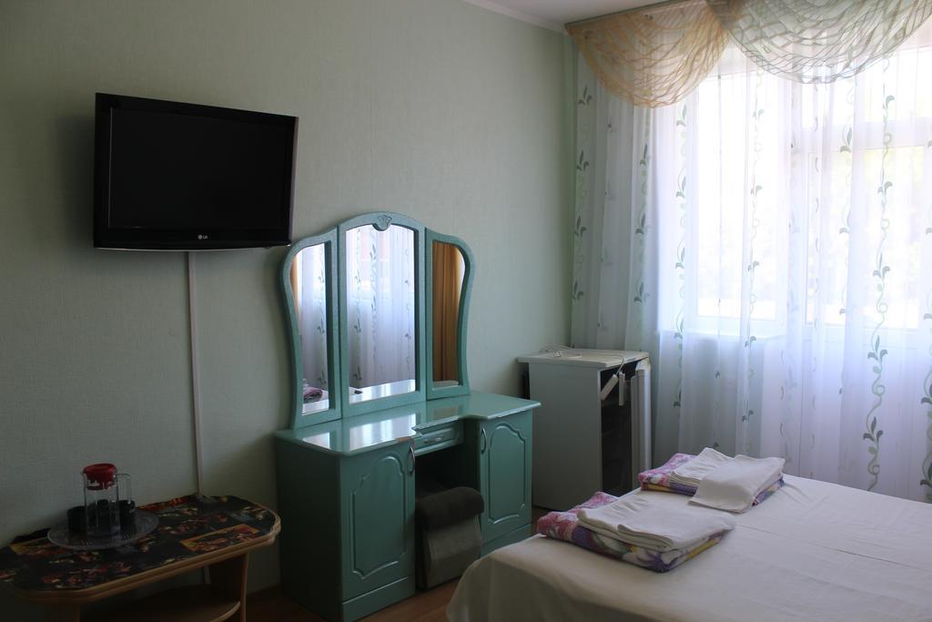 Mini-Hotel Zhemchuzhina Lazarevskoje Eksteriør bilde